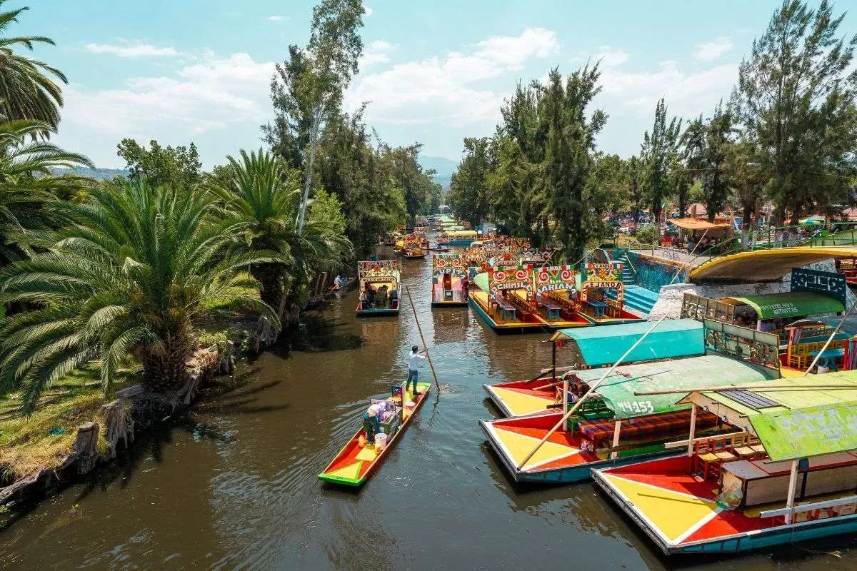 Xochimilco Travel Guide